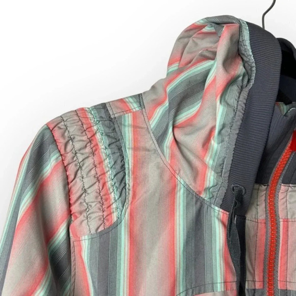 lululemon athletica Striped Multicolor Jacket - Picture 7 of 14
